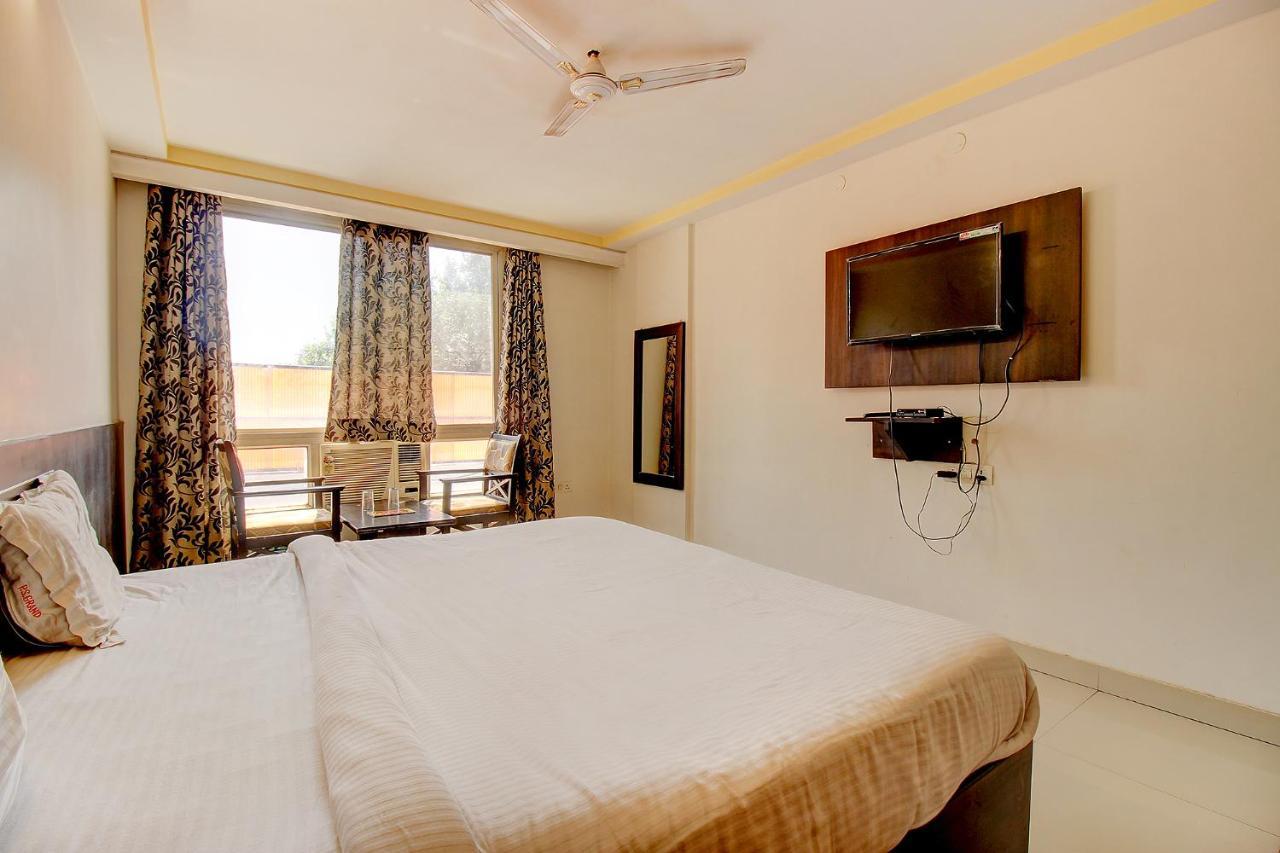 Fabhotel Ps Grand Lucknow Exteriör bild
