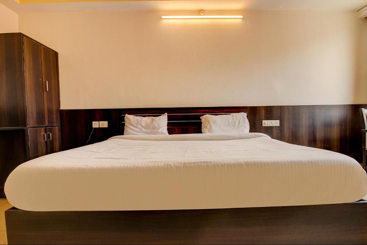 Fabhotel Ps Grand Lucknow Exteriör bild